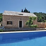 Villa Lovrecina