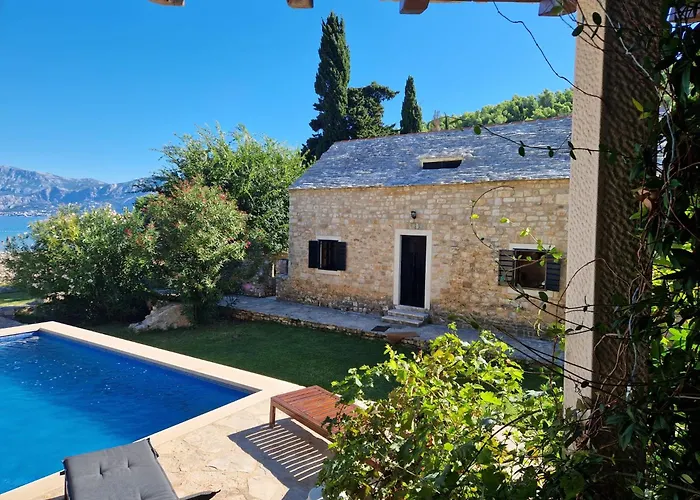 Villa Lovrecina Postira