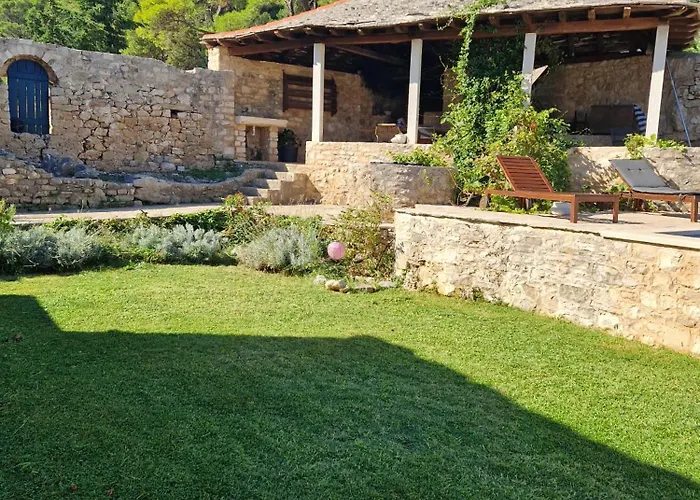 Villa Lovrecina Postira